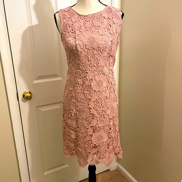 Woman’s Lace Dress - Picture 1 of 4